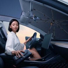 Atspindintis apsaugos nuo saulės ant priekinio lango "Coolride 131x69cm" automobilis