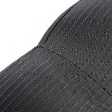 Travesseiro lombar com uma forma de um carro preto comfortride