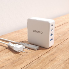 Snabb och stark GAN 2x USB-C 2x USB 100W vit nätverksladdare