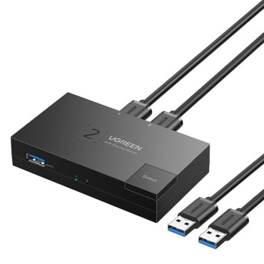 Prepínač USB 3.0 prepnite obojsmernú cestu do dvoch čiernych počítačov