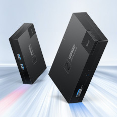 Prepínač USB 3.0 prepnite obojsmernú cestu do dvoch čiernych počítačov