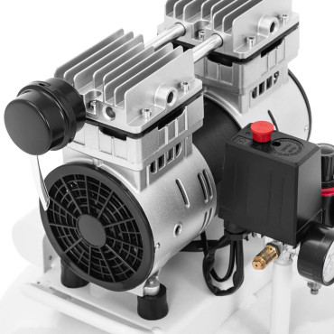 Kompressor av en icke-fri luftkompressor 30 liter 4-7 bar 750 W