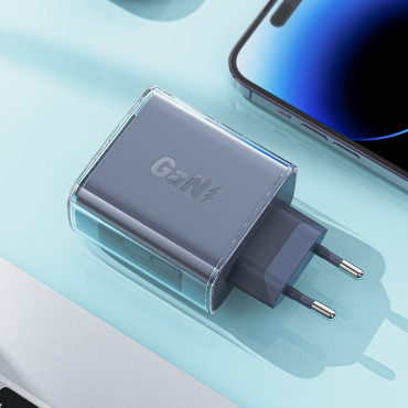 Gan 65W 3 Caricabatterie di rete 3 Porte 1x USB 2X USB-C Verde