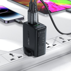 Rede Loader Plug inglês UK GAN 65W 1x USB 2x USB-C PD Preto