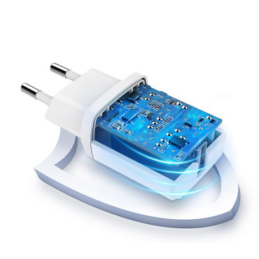 Carregador de rede pequeno para USB 2.1A Telefone Preto