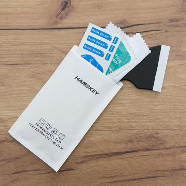 RAKLA anti-stratic cloth. Dust removal stickers for mounting foil on screen. Set of 40 pcs.