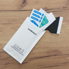 RAKLA anti-stratic cloth. Dust removal stickers for mounting foil on screen. Set of 40 pcs.