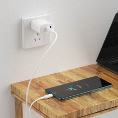 Kabelinė USB-C kabelis, skirtas pakrovimui ir duomenų perdavimui 100W PD 1M balta