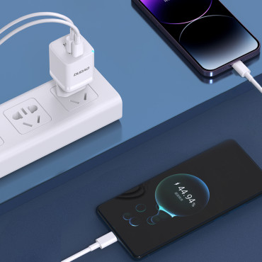 Gan 33W Omrežni polnilnik PPS USB-C USB-bela
