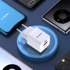 Caricabatterie di rete Gan 33W PPS USB-C USB-A bianco