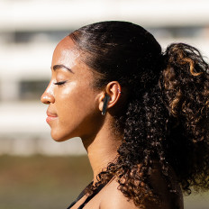 TWS Wireless Headphones med svart LED-skjerm