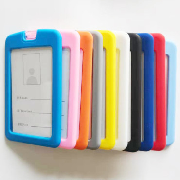 Case par ID ar kauns pelēkā lente