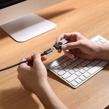 USB-C 10Gbps kaapelin jatkojohto 0.5m musta