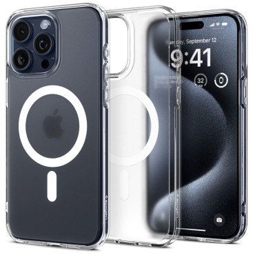 Ultra Hybrid Mag case with Magsafe on iPhone 15 Pro transparent