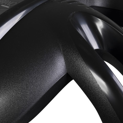 GABBIANO Infrazone Y-707 Black Dispositivo Profesional para Tratamientos Capilares en Salones — detalle de la superficie