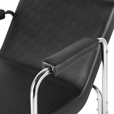 Fauteuil de lavage GABBIANO noir — gros plan accoudoir