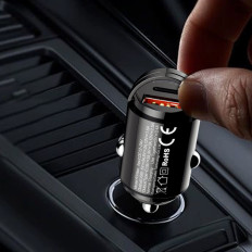 Mini auto lādētājs par 48W QC PD melnu slotu