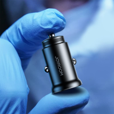 Nabíječka mini auta pro 30W 2x zapalovač cigaret 2x USB-C kovová černá