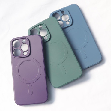 Silikonski primer z Magsafe za iPhone 15 Silikon Case Gray
