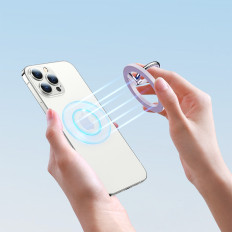 Magnetiskt handtag på telefonen för ett lila finger