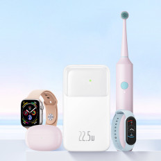 PowerBank mit der Anzeige 10000mAh 22.5w Comet-Serie + USB-A-Kabel - USB-C 0.3m Weiß