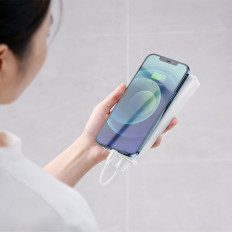 Powerbank 30000MAH 15W BIPOW + USB 4W1 Microusb / Lightning / 2x USB-C kabel 1.2m Černá