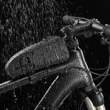 Bolsa de bicicleta impermeável dura no conceito do quadro. 1,6L preto