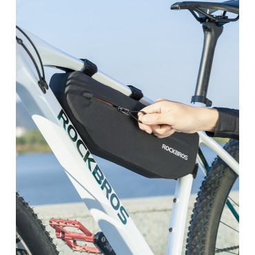 Saco de ciclismo impermeável Velcro fixo sob quadro 3L preto