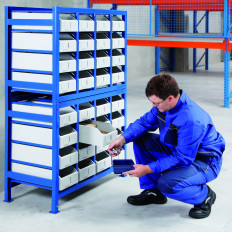 Workshop auf Teilen und Schubladenwerkzeugen mit Container Set 21 ELEM.