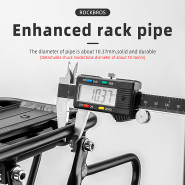 Holdbar cykelstamme med en hylde og en sadelfunktion og en sort LED-lampe