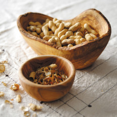 Koristeellinen koristeellinen kulhoon valmistettu oliivipuu 300 x 190 x 110 mm