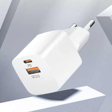 PD QC 3.0 100-240V 20W USB-C USB-A Branco