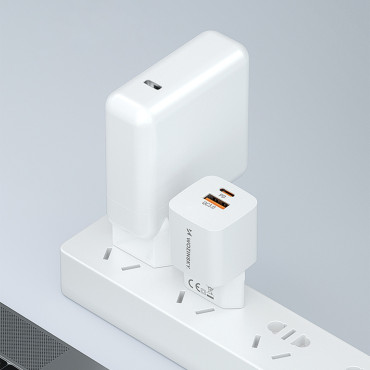 PD QC 3.0 100-240V 20W USB-C USB-A Branco