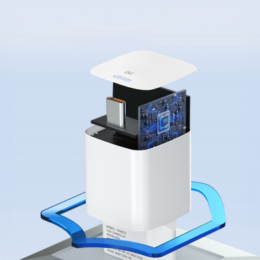 Ένας φορτιστής δικτύου 100-240V PD USB-C 20W λευκό