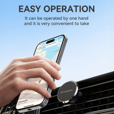 Porte-téléphone magnétique sur une voiture de voiture noire