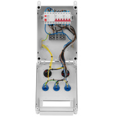 Elektromos kapcsolóberendezések 3 x SCHUKO 2 x CEE Differenciálvágó 2 x telepítés