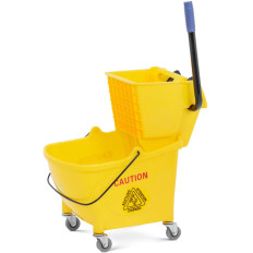 Reinigungswagen. Bodenreinigung mit einem Schneider 24 l