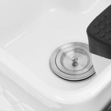 GABBIANO HAIR WASH UNIT MAYKA BLACK — közeli kép a felületről