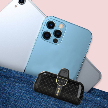 Mini PowerBank 5000mah uz iPhone zibens un USB-C - melns