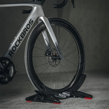 Bicykel Stojan pod kolesom pneumatiky so šírkou nastaviteľnou 3 - 8 cm - čierna