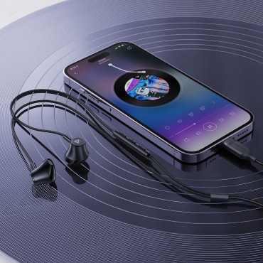 In-ear-hörlurar med USB-C-kontakt med en mikrofon och pilot 1,2 m - Svart