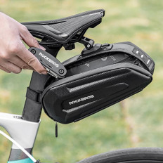 Fietszak opgelost onder het zadel voor een snelle connector 1.8L - zwart