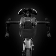 Bicycle bag fixed under the saddle for a quick connector 1.8L - black