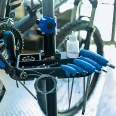 Support de vélo de plancher de service multifonctionnel - Noir