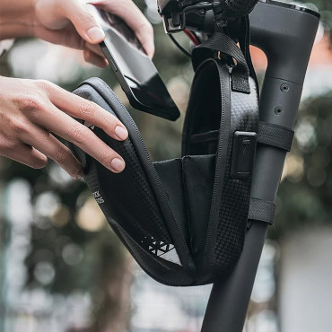 Maiss uz velosipēda vai motorollera stūres rata 1.3l - melns