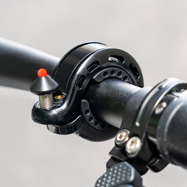 Q 100db-formet bell - svart