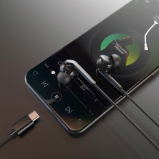 X3C + slušalke. Sledili z mikrofonom in daljinskim upravljalnikom USB-C 1.2m - Črna
