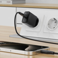 A104 GAN USB-C PD SFC 25W - čierna