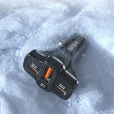 R78 78W USB-C PD / 2XUSB-A autolaadija - must