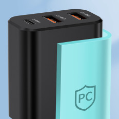 30W USB-C 2X USB-A Sieťová nabíjačka - čierna